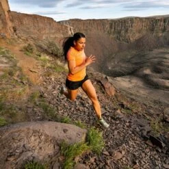 Topo Athletic MTN Racer 2 Trail Running Shoe - Women's -Sports Shoes Store MOSGRE D7