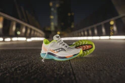 Women's Saucony Endorphin Pro - S10598-10 11 Women's Saucony Endorphin Pro - S10598-10 -Sports Shoes Store Saucony EndorphinPRO 0198